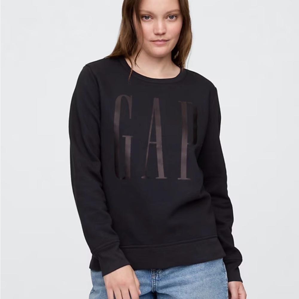 GAP Black Gloss Logo Crew Sweatshirt